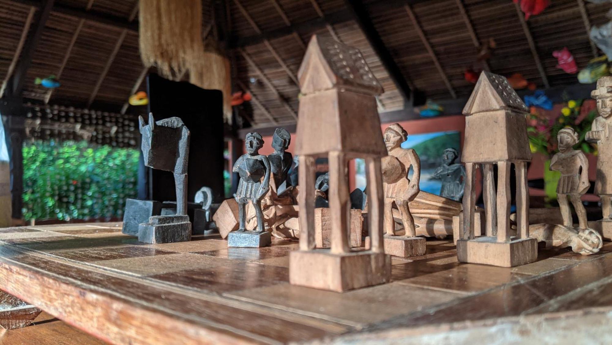 Floraly Komba Hotel - クンバ島 エクステリア 写真